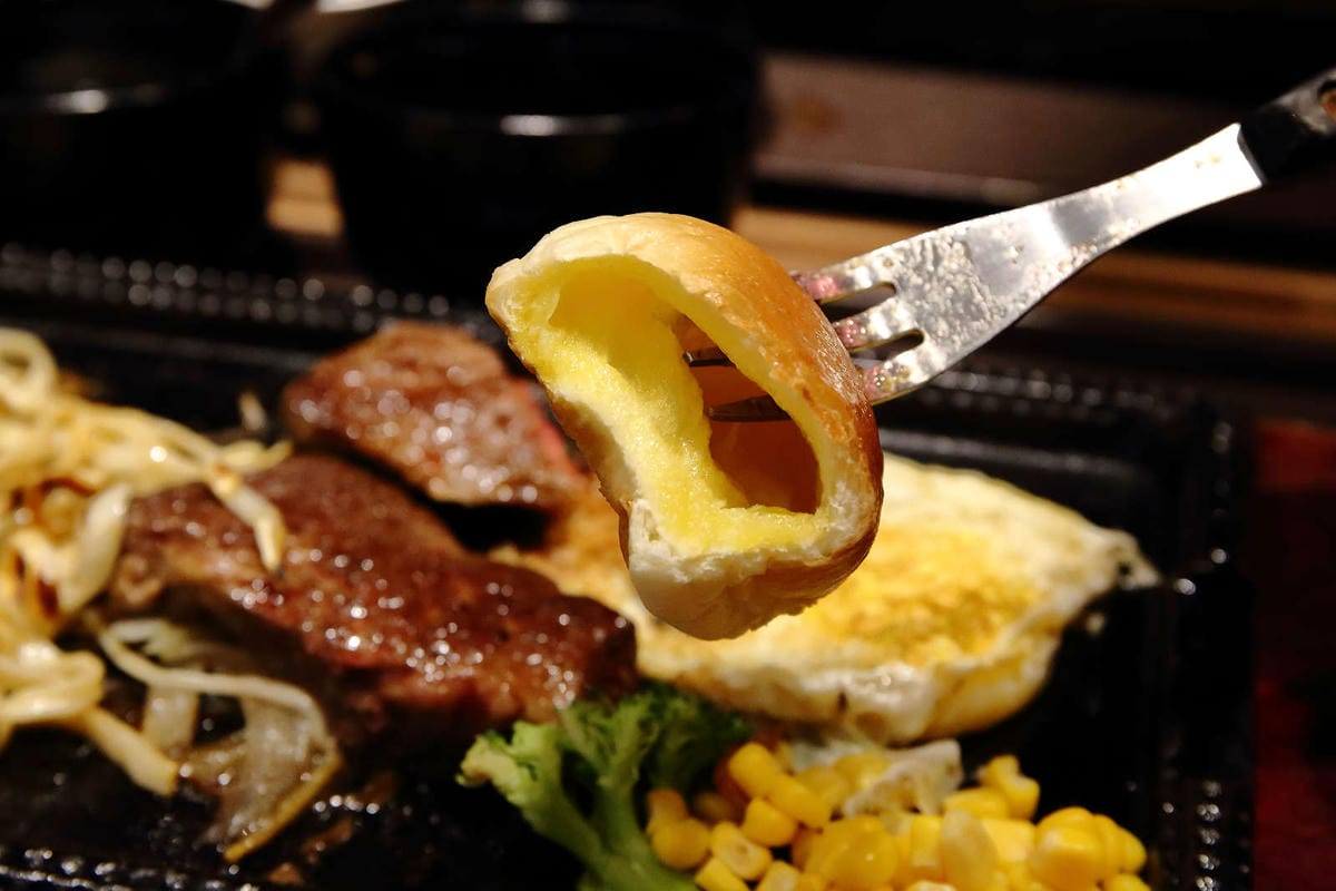 【食。台北】鉄火牛排 A11店〜平價牛排新食代！高檔食材平價享受，牛排套餐只要$280元起，附餐無限，老饕不能錯過高貴不貴的多汁牛排！