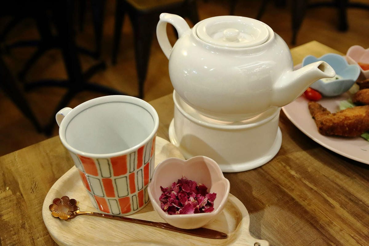 【食。台北】Jana cafe 嚼咖啡餐廳〜師大餐廳/師大義大利麵。師大商圈多國菜輕食，隱身巷弄異國美食！