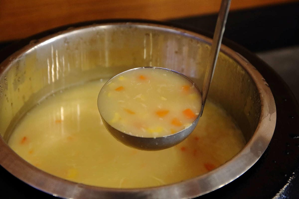 【食。八德】泰蝦樂 水道泰國蝦吃到飽〜八德吃到飽推薦！正宗泰國水道蝦新開幕！泰國蝦現夾現烤+熱炒沙拉吧讓你吃的不要不要的