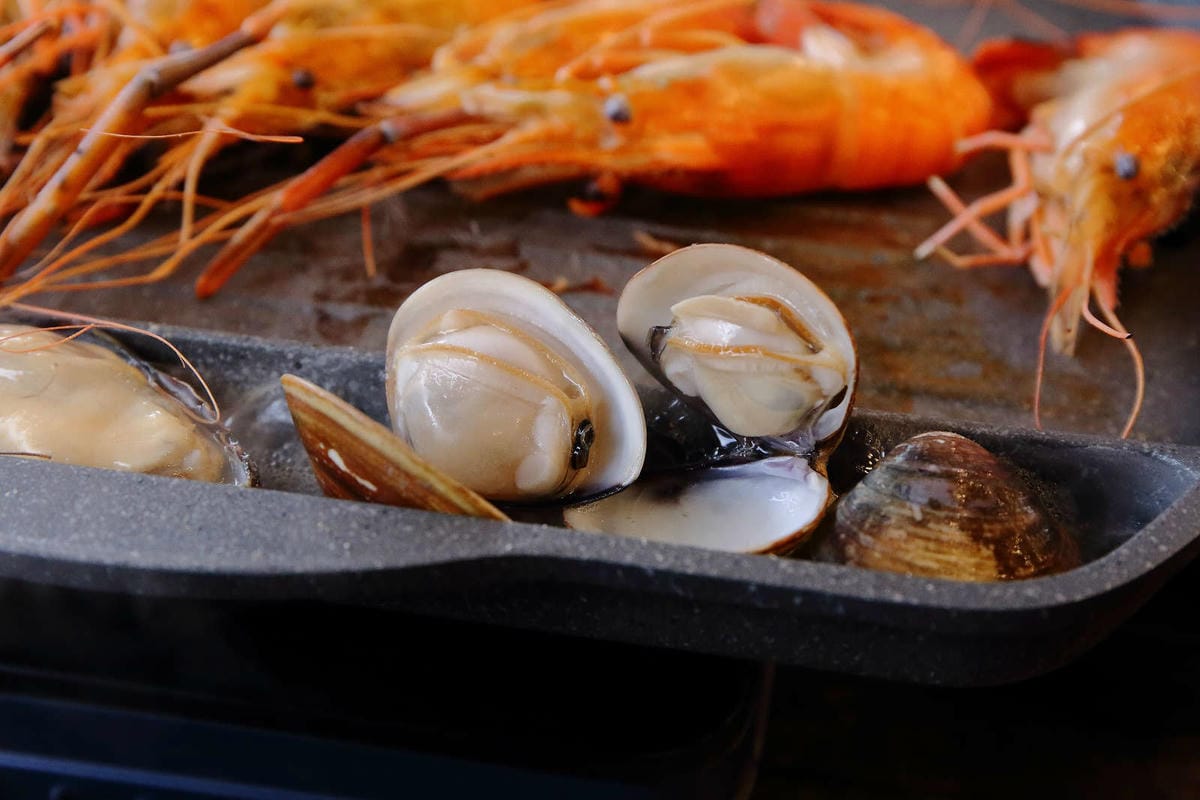 【食。八德】泰蝦樂 水道泰國蝦吃到飽〜八德吃到飽推薦！正宗泰國水道蝦新開幕！泰國蝦現夾現烤+熱炒沙拉吧讓你吃的不要不要的