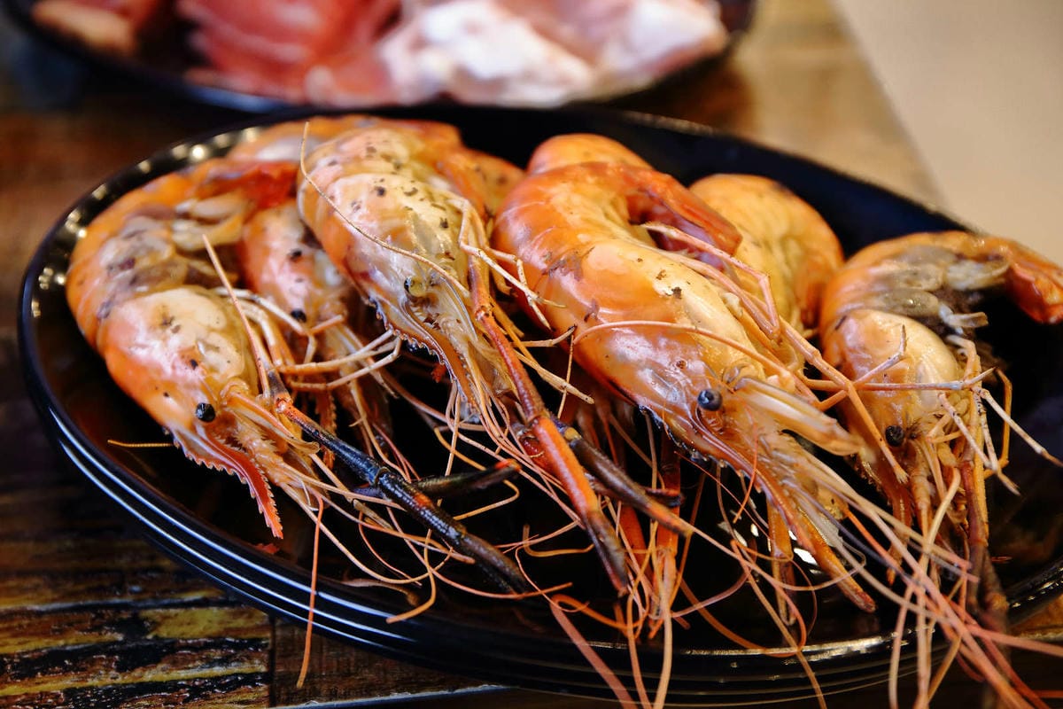 【食。八德】泰蝦樂 水道泰國蝦吃到飽〜八德吃到飽推薦！正宗泰國水道蝦新開幕！泰國蝦現夾現烤+熱炒沙拉吧讓你吃的不要不要的