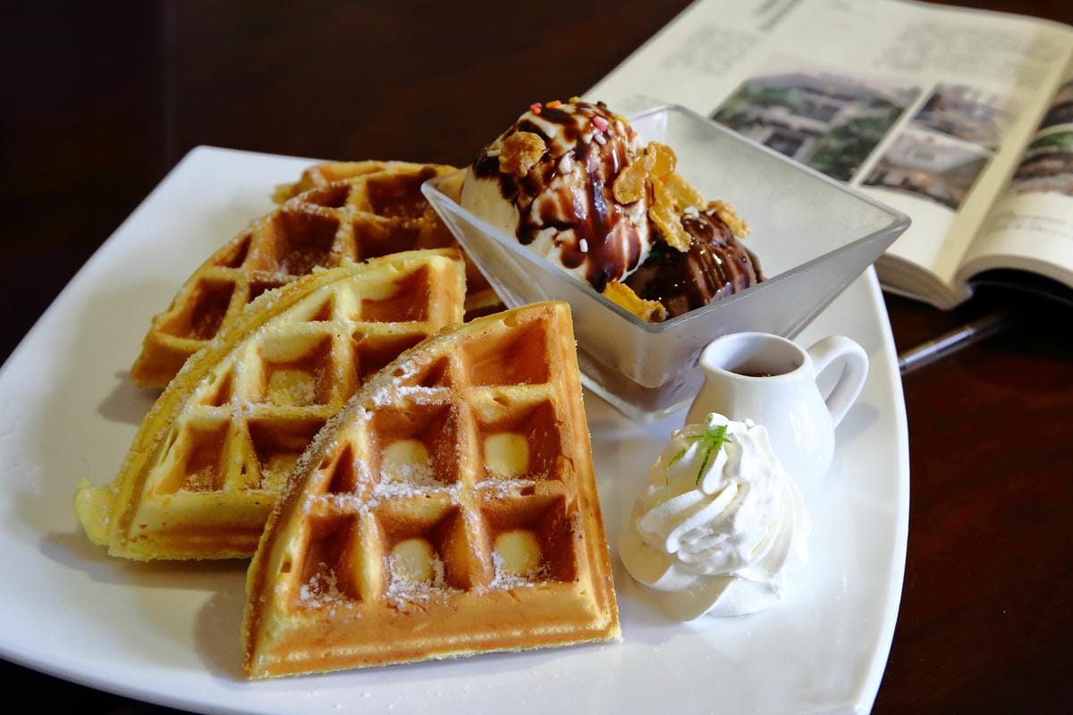 【食。八德】八塊画室〜偶像劇追劇景點！老診所改造文青咖啡廳，保證好拍的IG景點＋美食