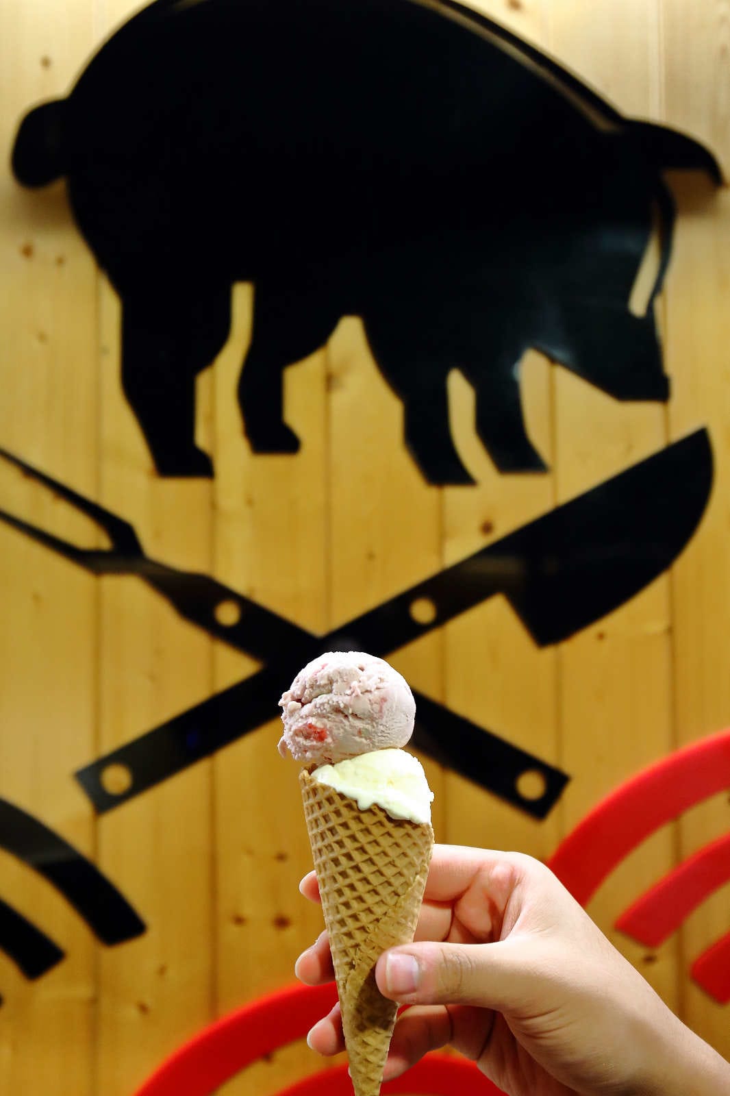 【食。中壢】田季發爺(中壢店)〜烤肉火鍋吃到飽，77種食材任吃，還有厚切牛排，大胃王最愛！