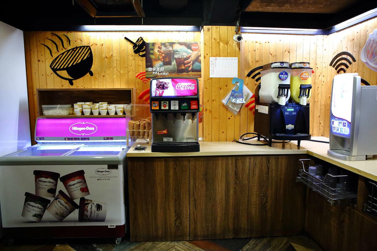 【食。中壢】田季發爺(中壢店)〜烤肉火鍋吃到飽，77種食材任吃，還有厚切牛排，大胃王最愛！