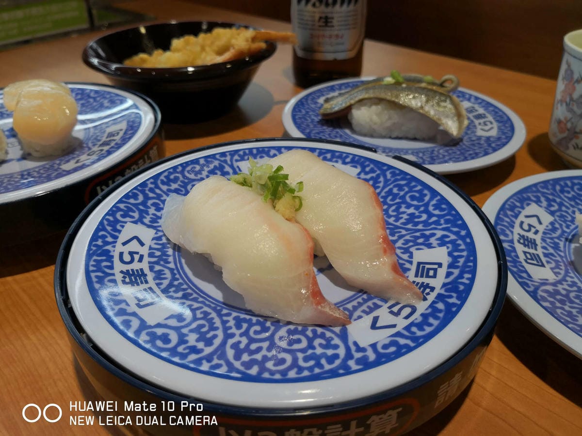 【食。永和】くら寿司 藏壽司 永和比漾店〜來自日本大阪的迴轉壽司插旗永和！壽司種類多到選擇障礙，吃滿五盤抽扭蛋試手氣，好吃又好玩！