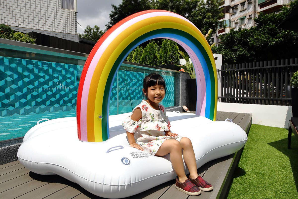 【宿。台中】沃夫寵物旅館〜全台最大七星級寵物旅館！專屬毛小孩