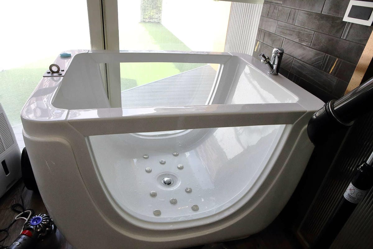 【宿。台中】沃夫寵物旅館〜全台最大七星級寵物旅館！專屬毛小孩