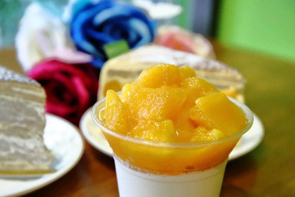 【食。中壢】MOFA 魔法氛子〜會爆漿的千層蛋糕，一刀劃下滿滿芋泥餡湧出，伴手禮、團購高CP值甜點！