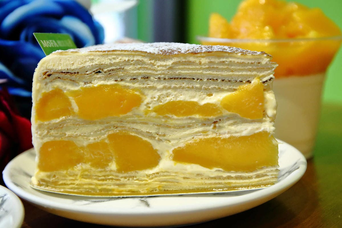 【食。中壢】MOFA 魔法氛子〜會爆漿的千層蛋糕，一刀劃下滿滿芋泥餡湧出，伴手禮、團購高CP值甜點！