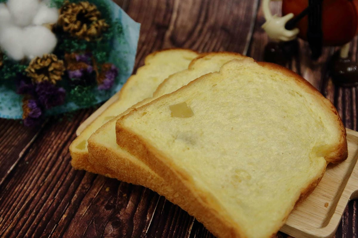 【食。三重】賴董土司〜三重好吃土司推薦！多種獨家口味特色吐司，多達13種吐司任你挑，無添加、鬆軟好吃