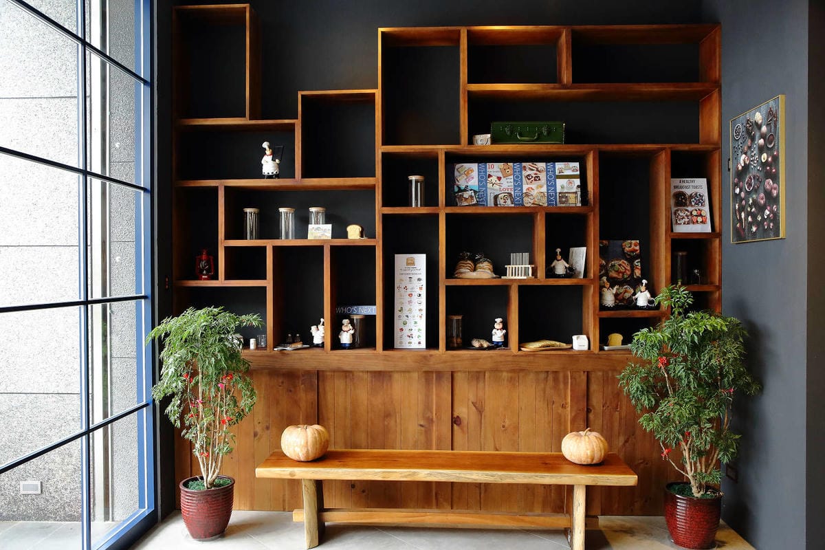 【食。三重】賴董土司〜三重好吃土司推薦！多種獨家口味特色吐司，多達13種吐司任你挑，無添加、鬆軟好吃