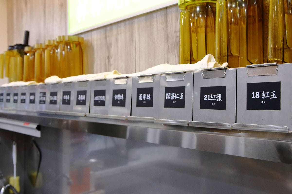 【食。台北】貓頭鷹茶森林-台北安居店〜100%台灣茶，現點現泡，茶飲的新視界！不苦澀、更回甘！