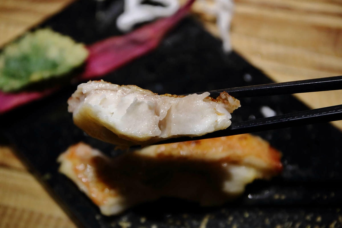 【食。台中】本壽司sushi stores〜台中日本料理推薦。職人手作好味道,平價享受新鮮海味,無菜單料理老饕最愛!(寵物友善餐廳)