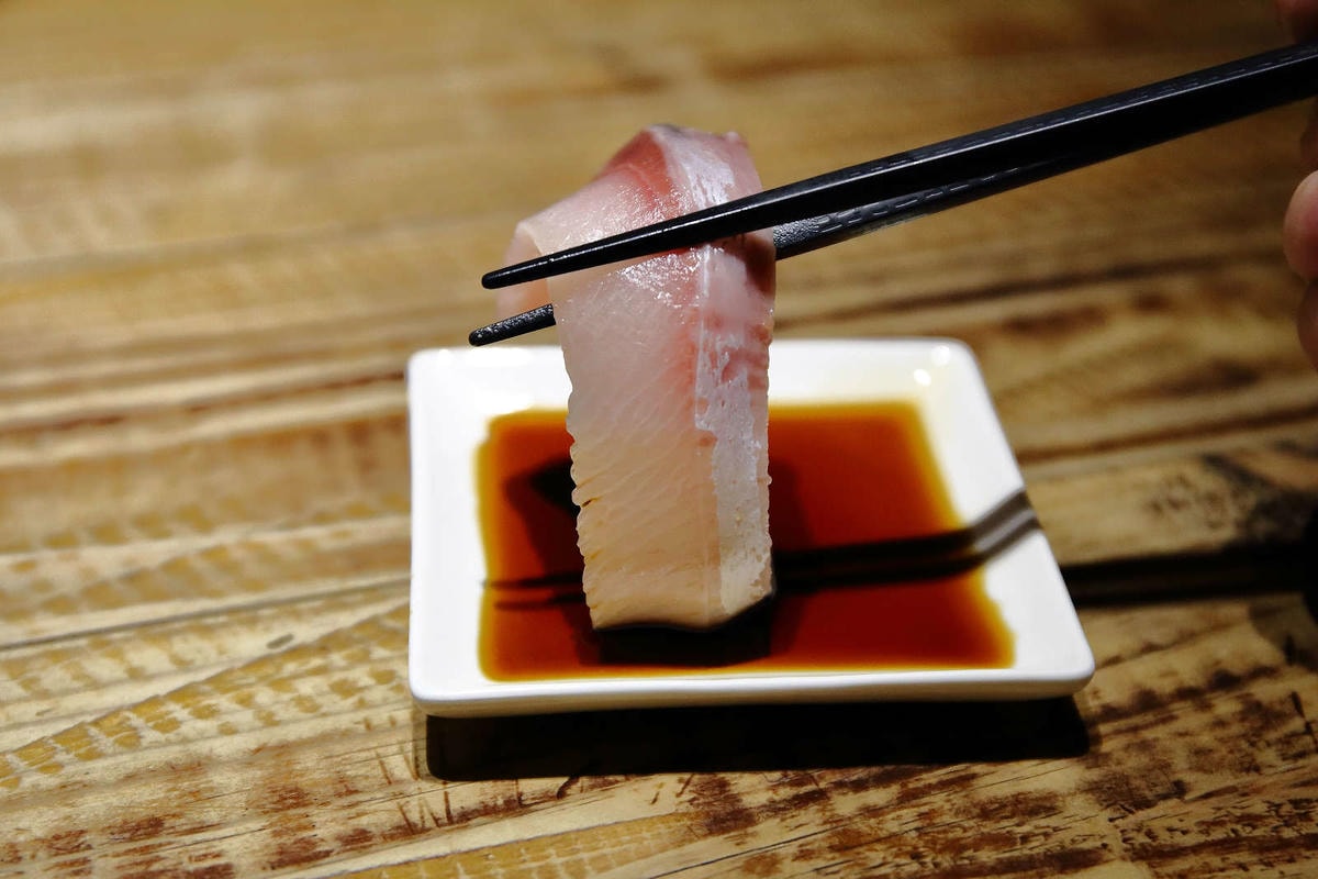 【食。台中】本壽司sushi stores〜台中日本料理推薦。職人手作好味道,平價享受新鮮海味,無菜單料理老饕最愛!(寵物友善餐廳)