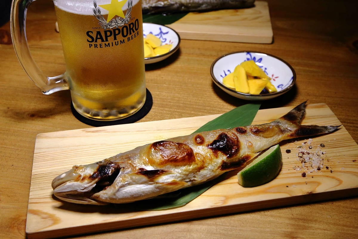 【食。台北】東區餐酒館MURA Lunch&Dinner〜八點檔花露水女神開的餐酒館!CP值爆表餐點超美味,下班放鬆聚餐首選!