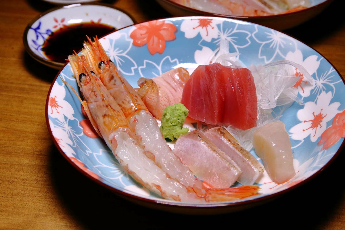 【食。台北】東區餐酒館MURA Lunch&Dinner〜八點檔花露水女神開的餐酒館!CP值爆表餐點超美味,下班放鬆聚餐首選!