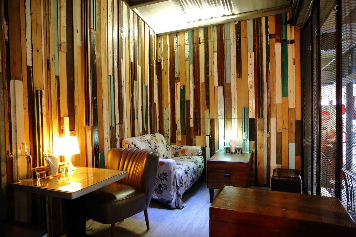 【食。台北】黑熊愛跳舞〜大安美式餐廳。食尚玩家介紹，一定要收藏，超浮誇視覺系人氣美食！(寵物友善)