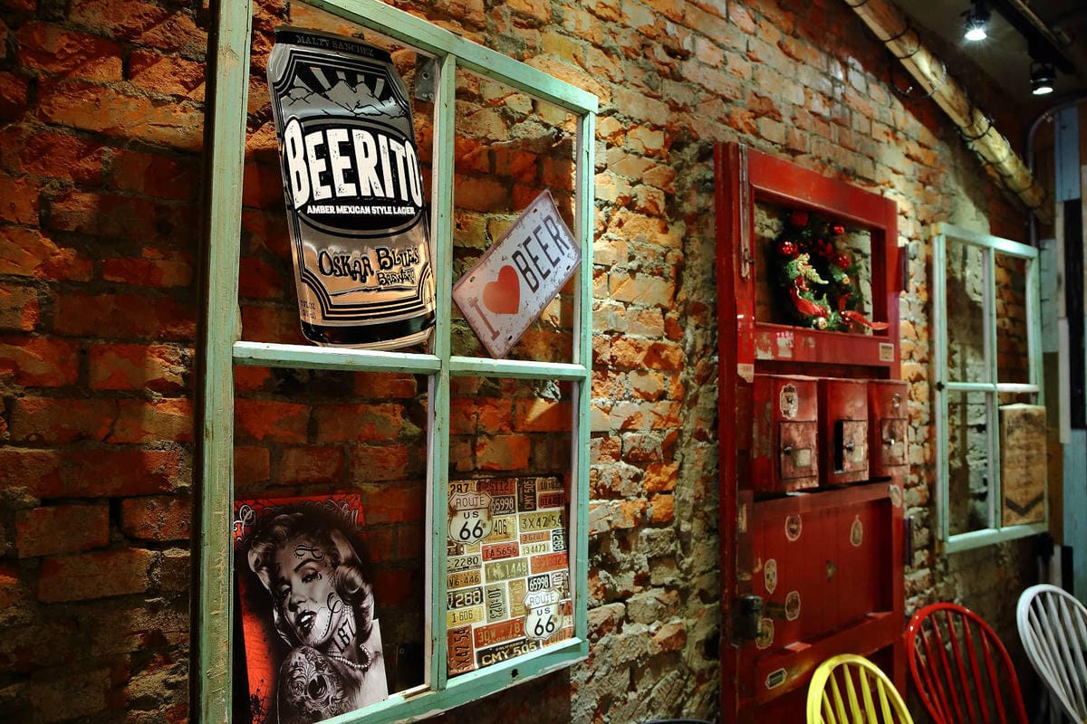 【食。台北】黑熊愛跳舞〜大安美式餐廳。食尚玩家介紹，一定要收藏，超浮誇視覺系人氣美食！(寵物友善)