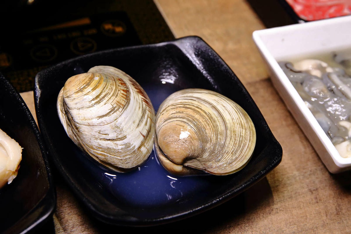 【食。新店】祥富水產火鍋超市(新店家樂福店)〜全台第一家海鮮超市火鍋。想吃什麼自己挑,海鮮產地直送澎派新鮮漁貨美味上桌!(已歇業)