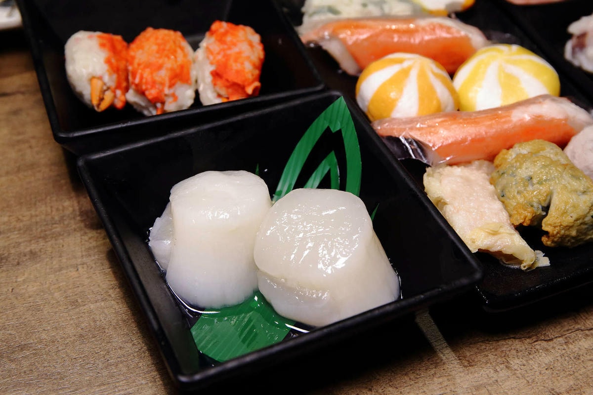 【食。新店】祥富水產火鍋超市(新店家樂福店)〜全台第一家海鮮超市火鍋。想吃什麼自己挑,海鮮產地直送澎派新鮮漁貨美味上桌!(已歇業)