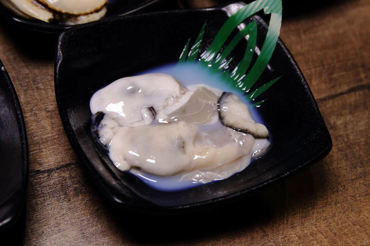 【食。新店】祥富水產火鍋超市(新店家樂福店)〜全台第一家海鮮超市火鍋。想吃什麼自己挑,海鮮產地直送澎派新鮮漁貨美味上桌!(已歇業)