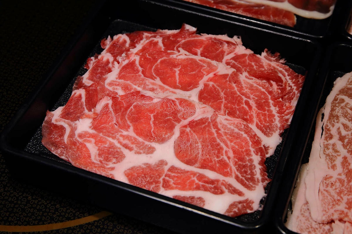 【食。新店】祥富水產火鍋超市(新店家樂福店)〜全台第一家海鮮超市火鍋。想吃什麼自己挑,海鮮產地直送澎派新鮮漁貨美味上桌!(已歇業)