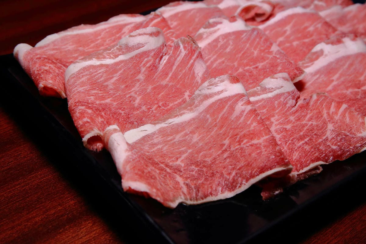 【食。三重】田原鍋日式涮涮鍋〜2019新開幕三重火鍋推薦。白飯/烏龍麵/冬粉/飲料/冰淇淋通通吃到飽，超高CP嚴選食材，吃一次就愛上啦！