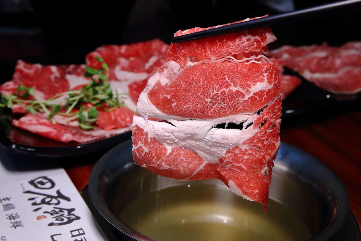 【食。三重】田原鍋日式涮涮鍋〜2019新開幕三重火鍋推薦。白飯/烏龍麵/冬粉/飲料/冰淇淋通通吃到飽，超高CP嚴選食材，吃一次就愛上啦！