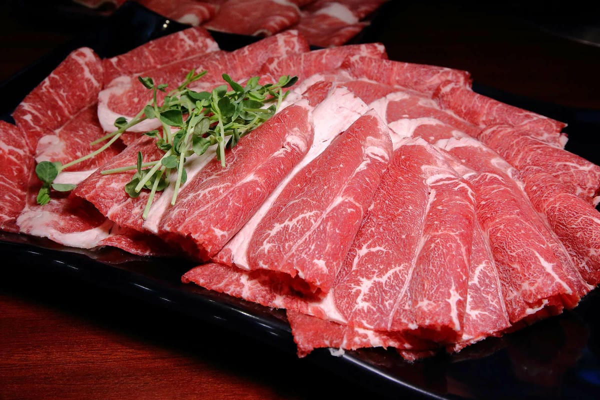 【食。三重】田原鍋日式涮涮鍋〜2019新開幕三重火鍋推薦。白飯/烏龍麵/冬粉/飲料/冰淇淋通通吃到飽，超高CP嚴選食材，吃一次就愛上啦！