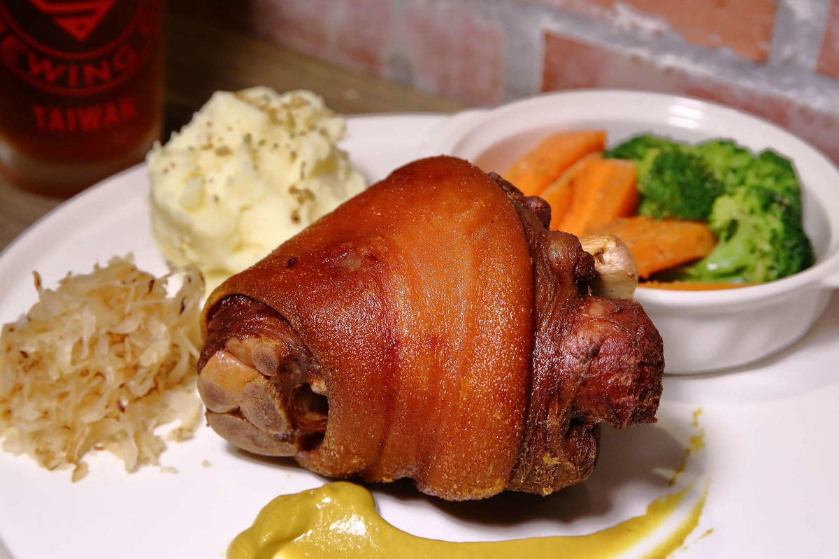 【食。台北】Patio 46 沛緹歐美式餐廳〜萬芳醫院站美食。麥當勞行政創意主廚開的正宗美式口味餐廳,激推超多肉汁雙層漢堡!