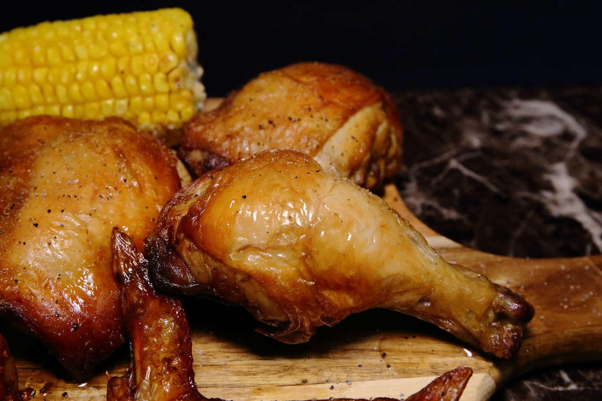 【食。林口】夯立方炙烤雞腿速食店〜國民美食新發現!鮮嫩多汁的獨門義式烤雞,每天採買新鮮雞肉現點現烤,爆漿不吃不可!