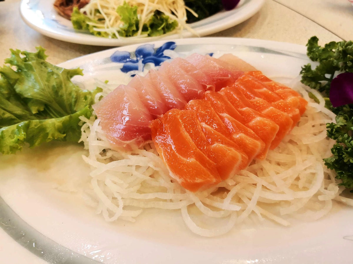 【食。新屋】郭鵝肉海產店〜行仔內必吃鵝肉餐廳,熱炒只要160元起,超平價!山珍海味來這就對了!(寵物友善餐廳)