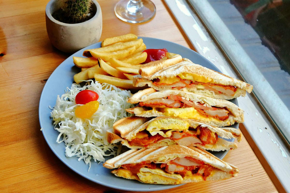 【食。桃園】日和 . まいにち〜隱藏巷弄裡人氣日式早午餐，現點現做日式飯糰，重現經典日本道地家庭味！