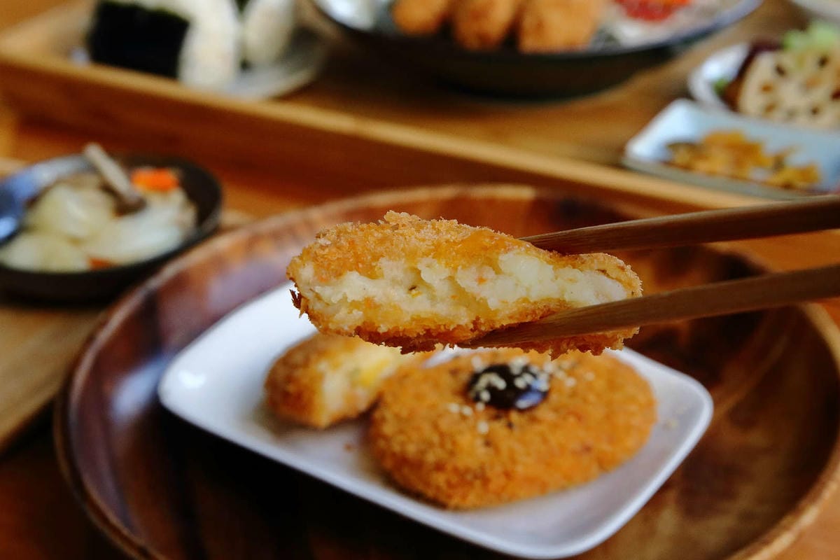 【食。桃園】日和 . まいにち〜隱藏巷弄裡人氣日式早午餐，現點現做日式飯糰，重現經典日本道地家庭味！