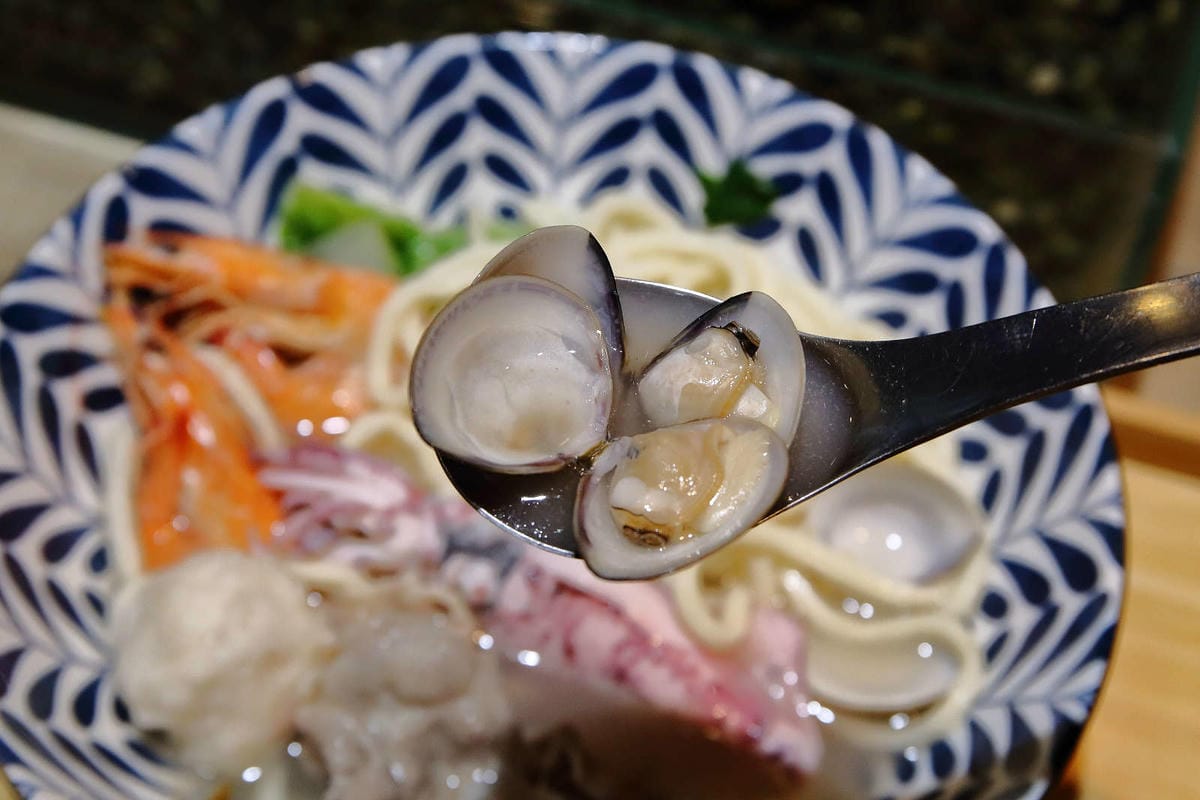 【食。永和】滿鱻〜永和必嘗海派大份量日式丼飯！鋪滿碗公Prime牛肉山+無敵澎湃海鱻丼，沒有最狂，只有更狂！