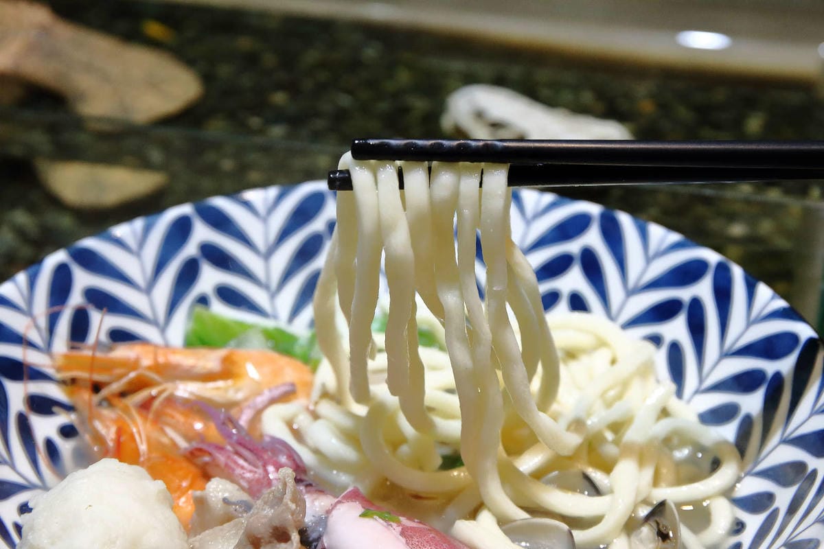 【食。永和】滿鱻〜永和必嘗海派大份量日式丼飯！鋪滿碗公Prime牛肉山+無敵澎湃海鱻丼，沒有最狂，只有更狂！