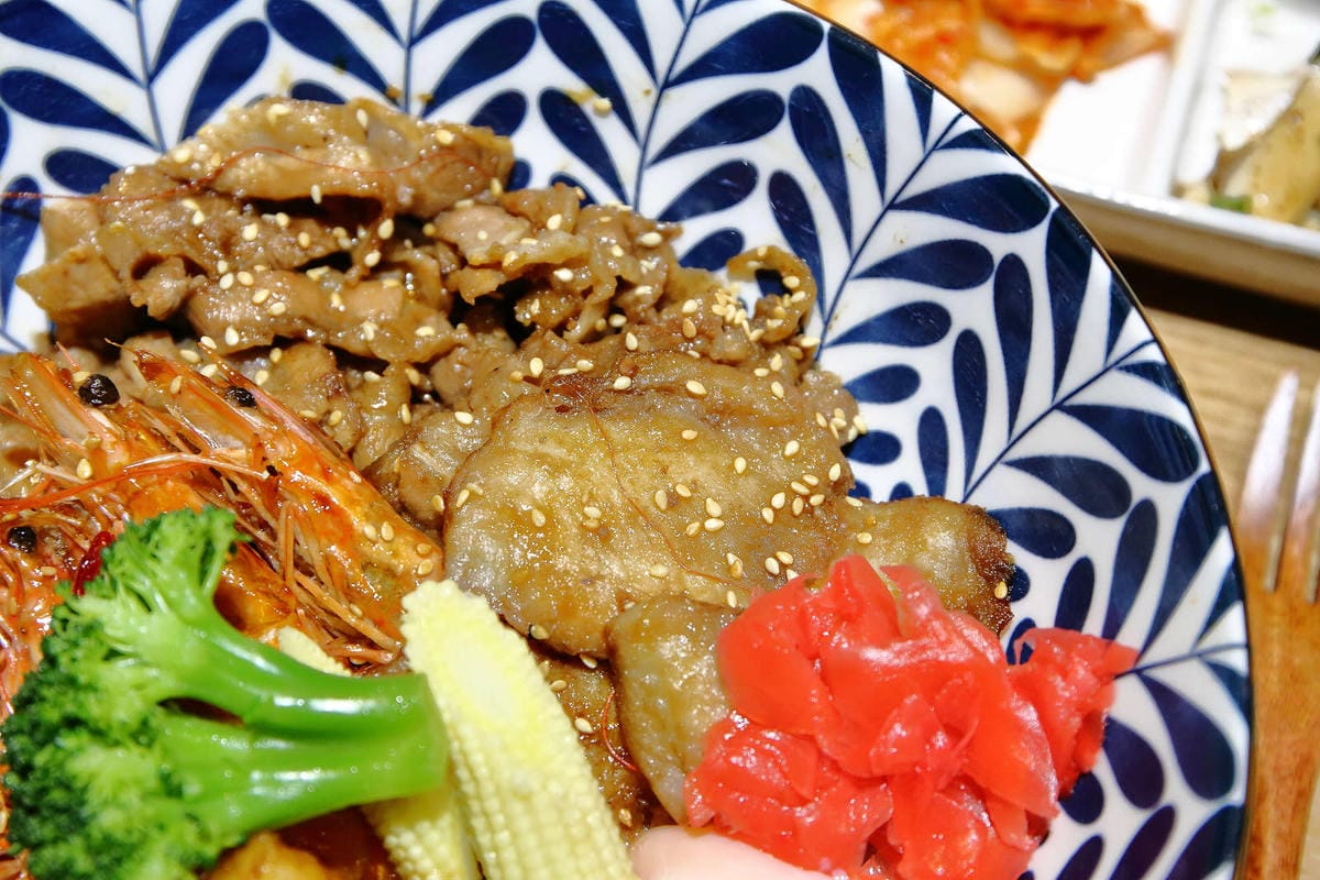【食。永和】滿鱻〜永和必嘗海派大份量日式丼飯！鋪滿碗公Prime牛肉山+無敵澎湃海鱻丼，沒有最狂，只有更狂！