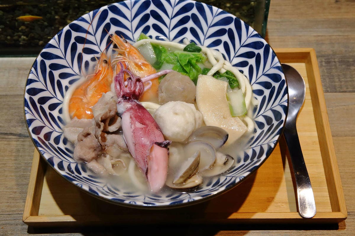 【食。永和】滿鱻〜永和必嘗海派大份量日式丼飯！鋪滿碗公Prime牛肉山+無敵澎湃海鱻丼，沒有最狂，只有更狂！