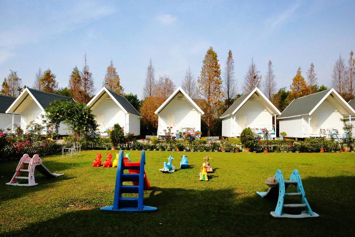 【宿。嘉義】悅來居莊園〜嘉義友善寵物民宿。落羽松森林小木屋、