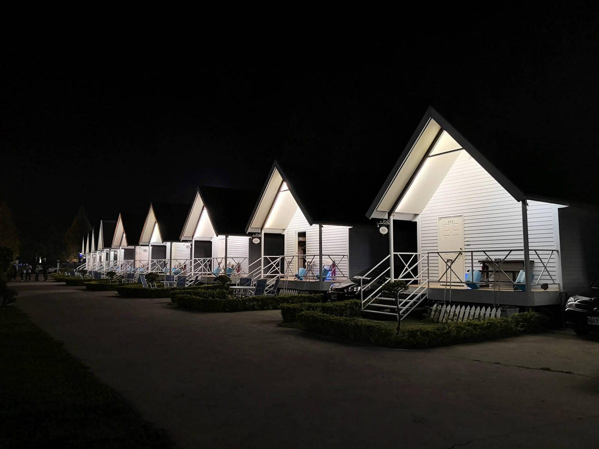 【宿。嘉義】悅來居莊園〜嘉義友善寵物民宿。落羽松森林小木屋、