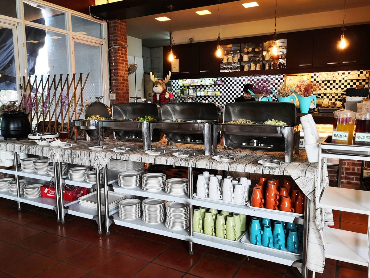 【宿。嘉義】悅來居莊園〜嘉義友善寵物民宿。落羽松森林小木屋、