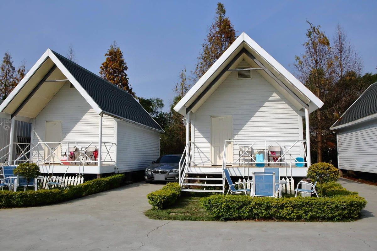 【宿。嘉義】悅來居莊園〜嘉義友善寵物民宿。落羽松森林小木屋、