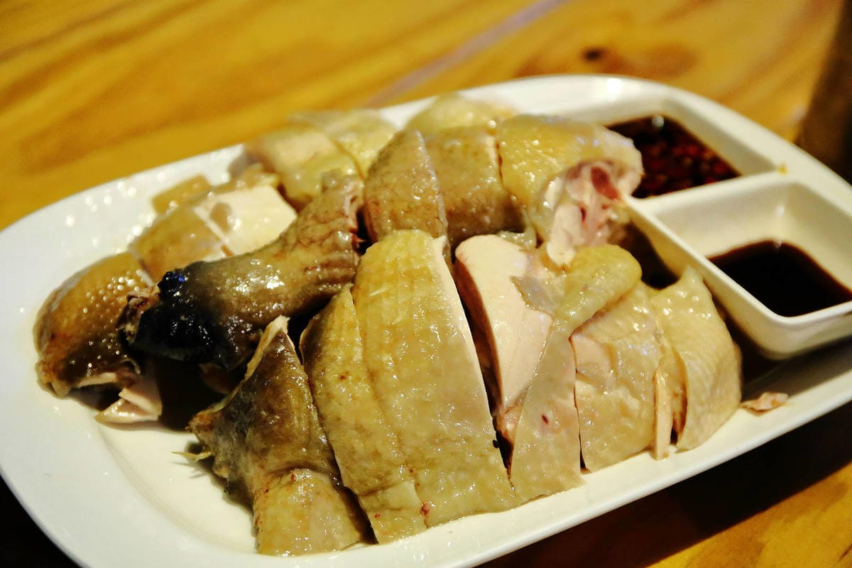 【食。五股】碧瑤山莊〜藏在都市裡的庭園餐廳,觀音山百年古厝吃 【食。五股】碧瑤山莊〜藏在都市裡的庭園餐廳,觀音山百年古厝吃