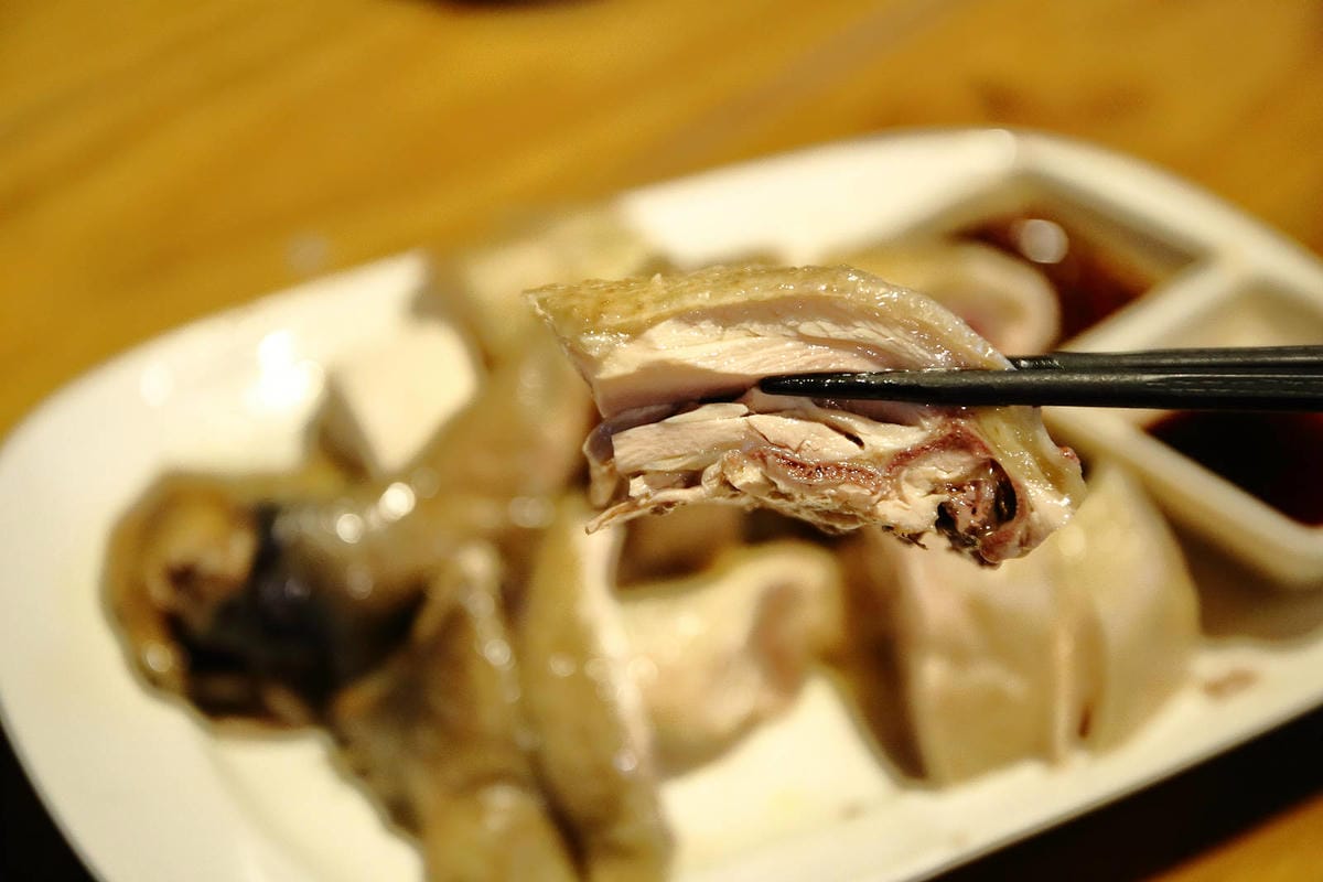 【食。五股】碧瑤山莊〜藏在都市裡的庭園餐廳,觀音山百年古厝吃 【食。五股】碧瑤山莊〜藏在都市裡的庭園餐廳,觀音山百年古厝吃