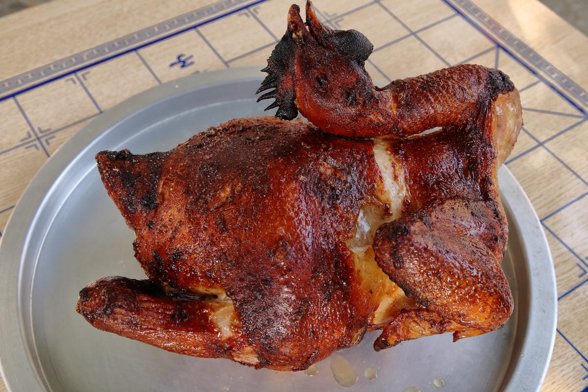 【食。淡水】王家碳烤鋼管雞～注意！有雞會跳鋼管舞！老饕才知道的烤雞，想吃不一定吃得到！