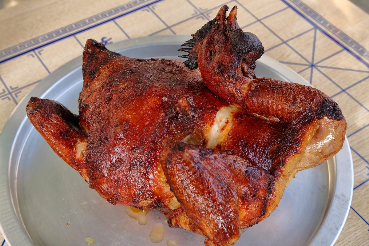 【食。淡水】王家碳烤鋼管雞～注意！有雞會跳鋼管舞！老饕才知道的烤雞，想吃不一定吃得到！