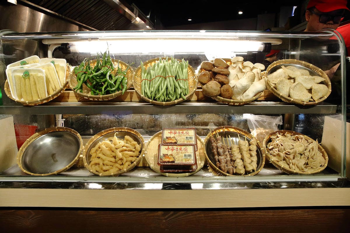 【食。台北】開小伙 宵夜 炸雞 鐵板麵〜台北平價宵夜美食推薦