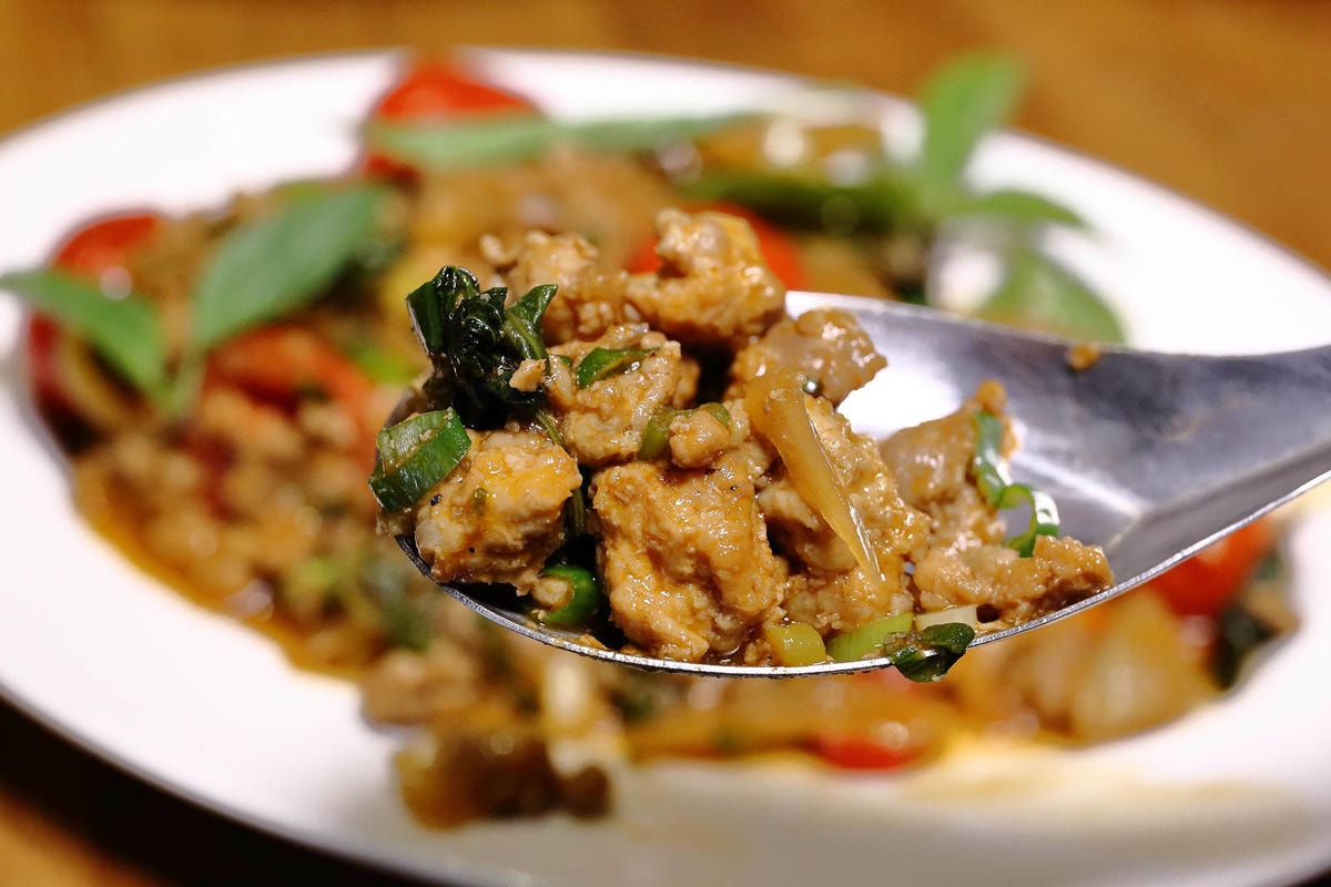 【食。台北】鼎薌小館〜台北車站好吃平價熱炒店推薦!老闆就是任