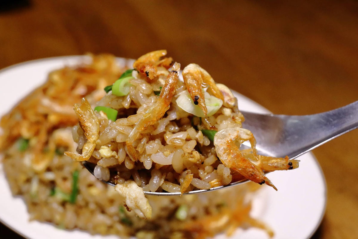 【食。台北】鼎薌小館〜台北車站好吃平價熱炒店推薦!老闆就是任