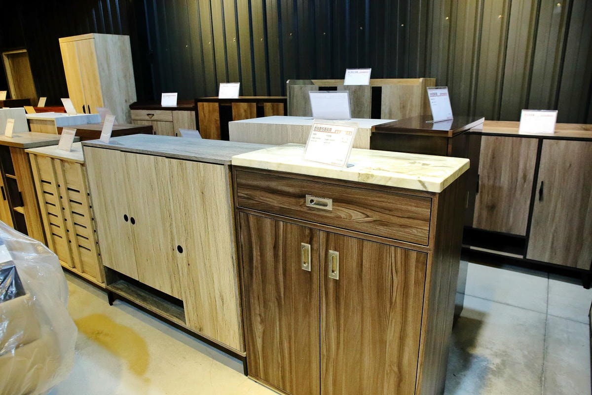 台中家具行推薦,億家俱全館庫存清倉!中台灣最大批發倉庫,家具 台中家具行推薦,億家俱全館庫存清倉!中台灣最大批發倉庫,家具